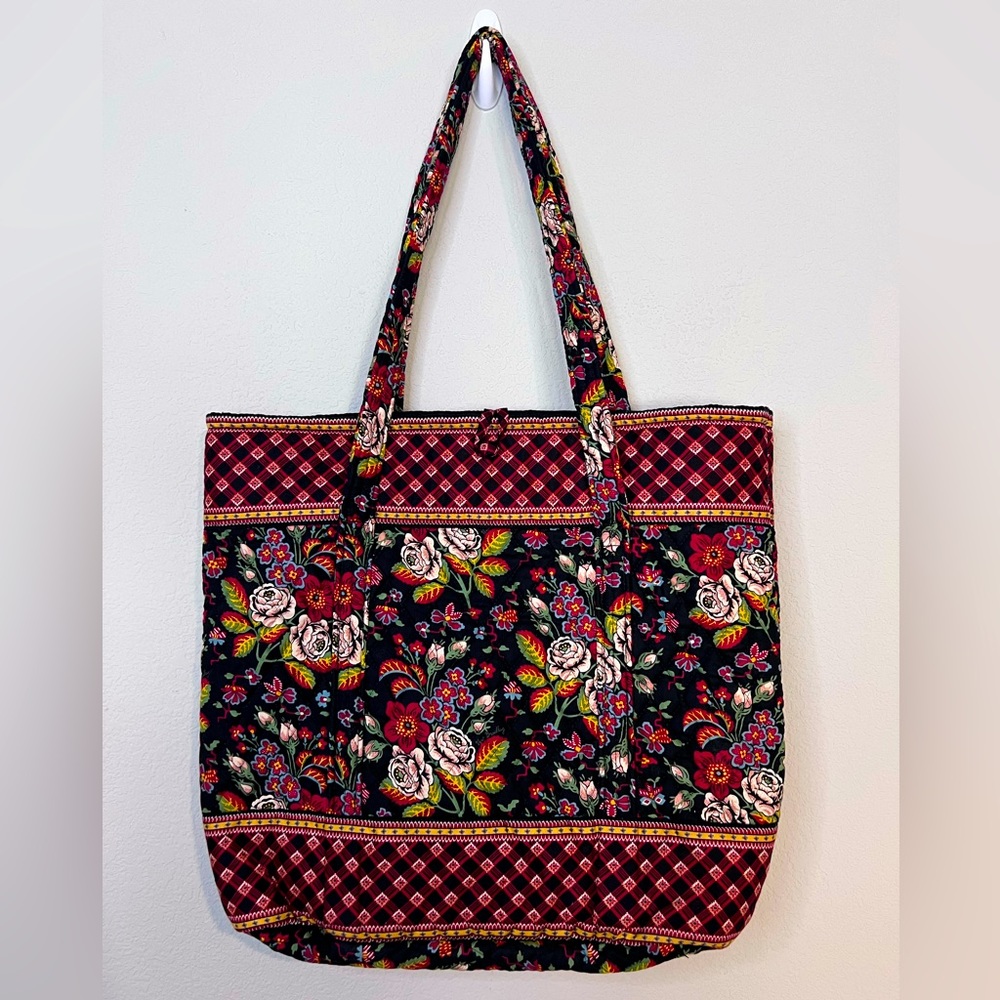 Vera Bradley Quilted Tote Bag in “Anastasia” Print 18” x 16”